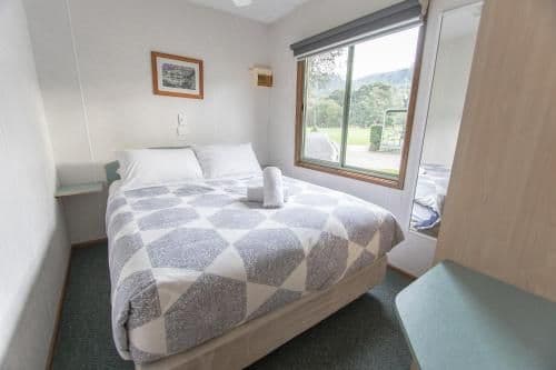 2 Bedroom Deluxe Holiday Unit