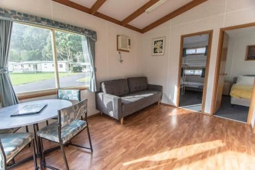 2 Bedroom Deluxe Holiday Unit