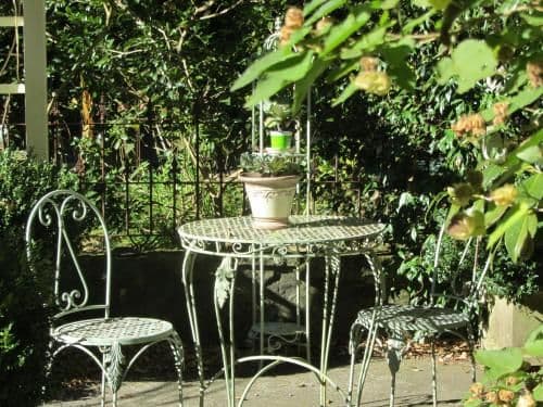 Cottage with Private Garden