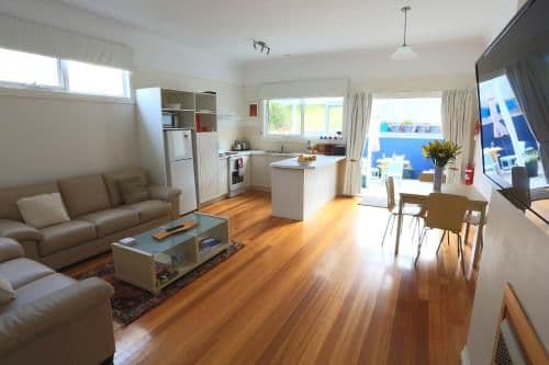 Two-Bedroom Cottage - 7 Main Road