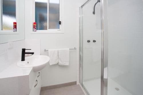 Standard Cabin (2 Guests)