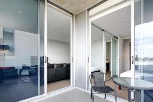 One-Bedroom Apartment - Realm Park 36