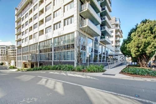 One-Bedroom Apartment - Realm Park 39