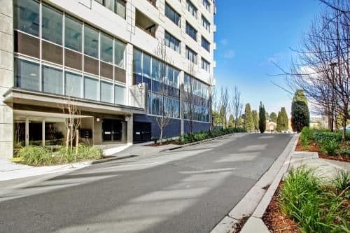 One-Bedroom Apartment - Realm Park 39