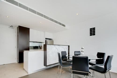 One-Bedroom Apartment - Realm Park 39