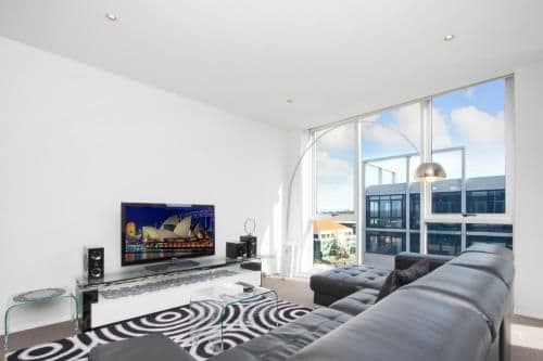 One-Bedroom Apartment - Realm Park 39
