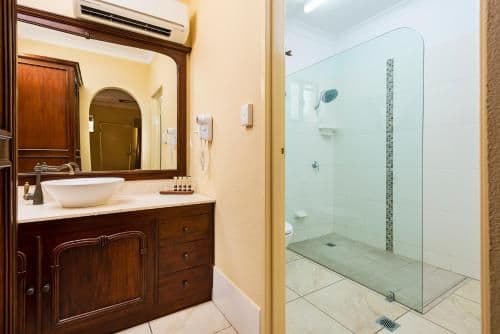 Executive King Room