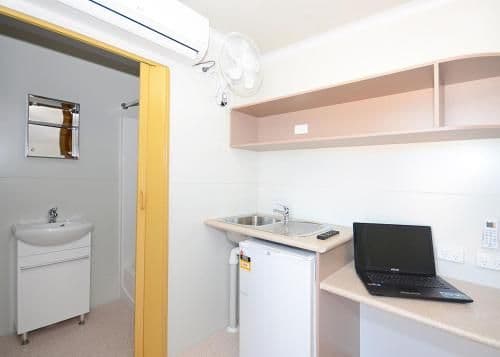 Compact Queen Van Room