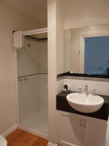 Luxury 3 Bedroom Apartment