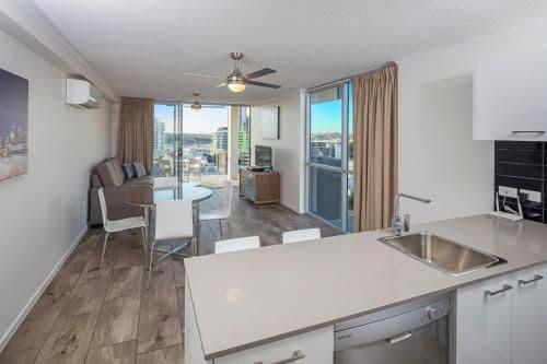 Two-Bedroom Apartment - Governor