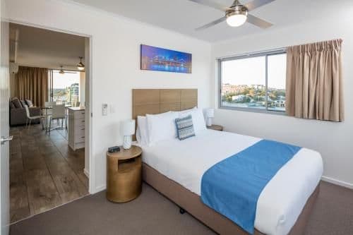 Two-Bedroom Apartment - Governor