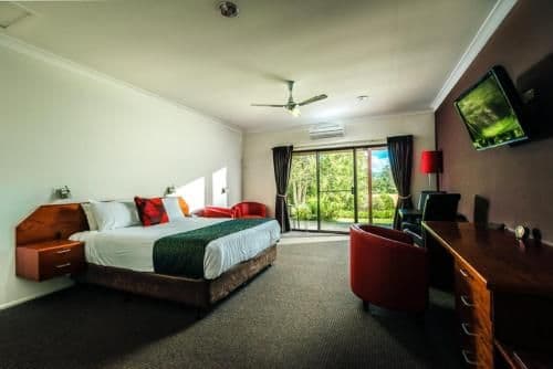 Superior King Room