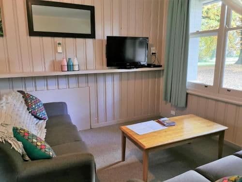 One-Bedroom Apartment with Spa Bath - 5