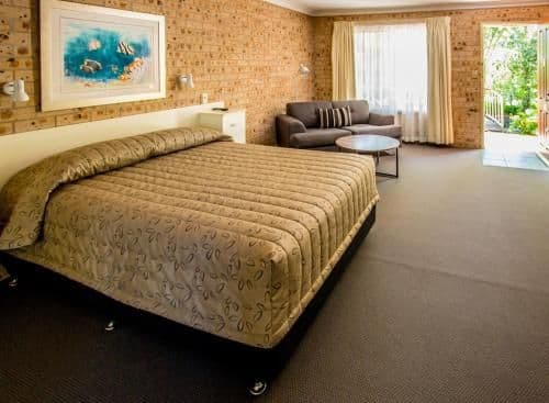 Deluxe Spa Suite