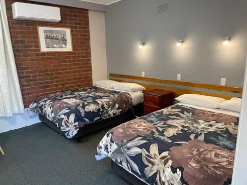Standard Double Room with Two Double Beds