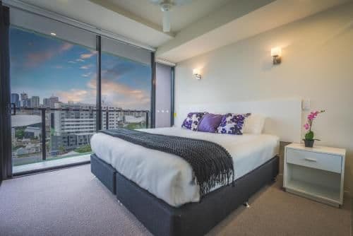 Three-Bedroom Twin Key Apartment