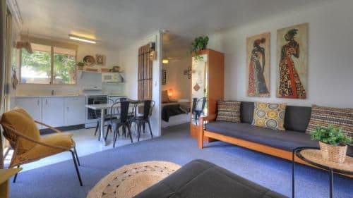 One- Bedroom Garden-view Bungalow