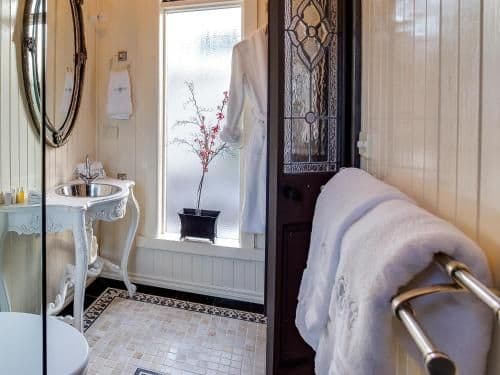 One-Bedroom Chalet