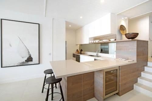 Apartment with Lake View