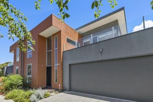 Three-Bedroom Townhouse