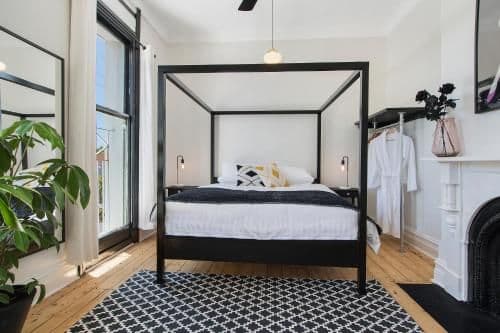 Double Room with Shared Bathroom