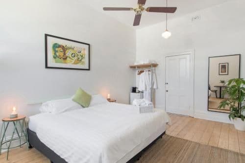 Double Room with Shared Bathroom