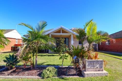 Four-Bedroom Holiday Home