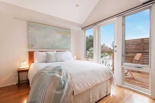 Studio Apartment with Partial Sea View