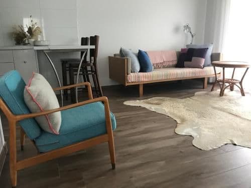 One-Bedroom Apartment - Poolview