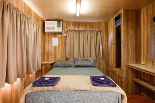 One-Bedroom Cabin