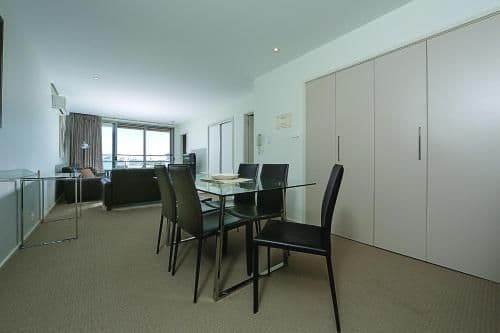 One-Bedroom Apartment - 45