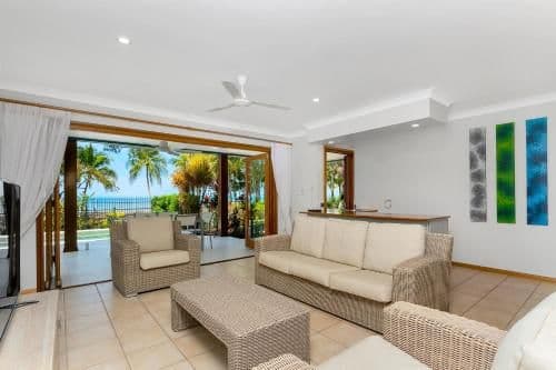 Five-Bedroom House with Ocean View