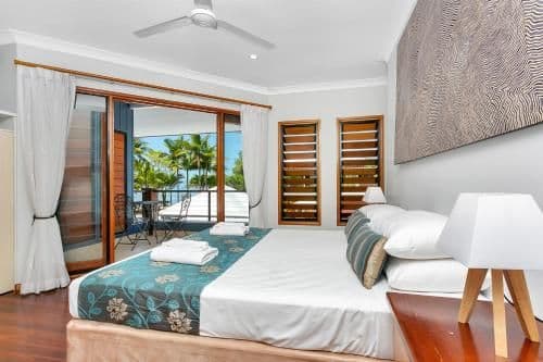 Five-Bedroom House with Ocean View