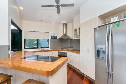 Four-Bedroom House - Beachcomber