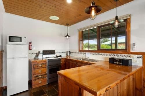 Rainbow Cottage - 2 Bedroom