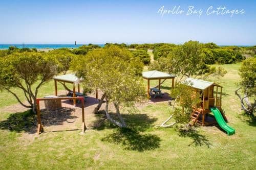Sugarloaf Cottage - 2 Bedroom Premium