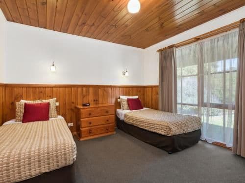 Sabine Cottage - 2 Bedroom