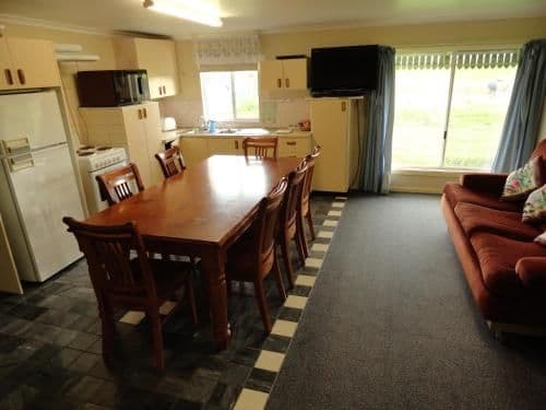 Budget Friendly Lodge - No Linen Provided