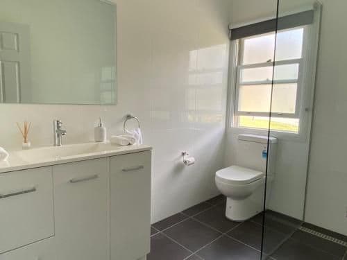 Deluxe Two-Bedroom Cottage