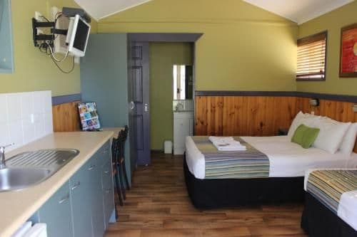 Studio Cabin