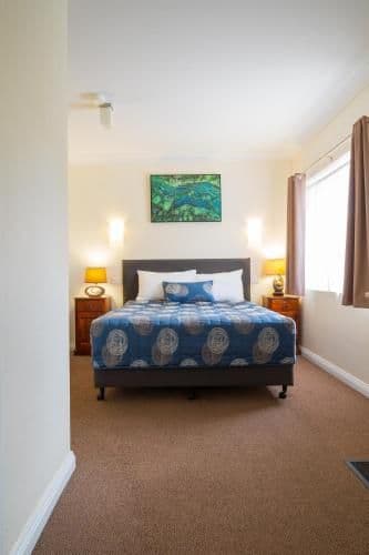 Deluxe Family Suite