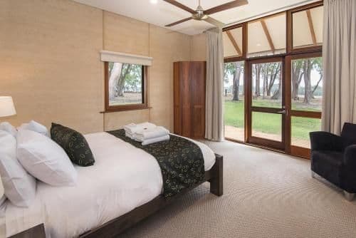 Four-Bedroom Lodge