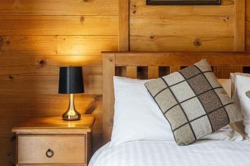 Four-Bedroom Lodge
