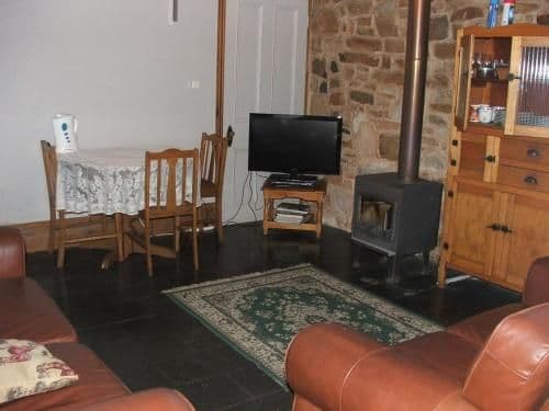 Two-Bedroom Apartment (4 guests)