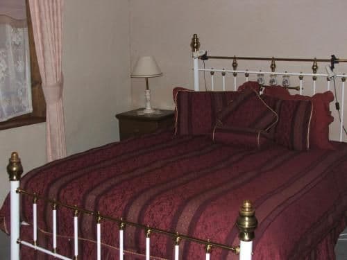 Two-Bedroom Apartment (4 guests)