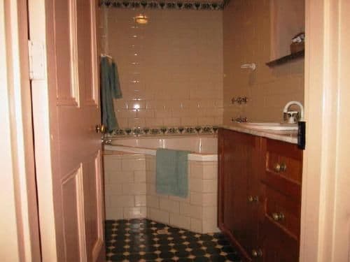 Two-Bedroom Apartment (4 guests)