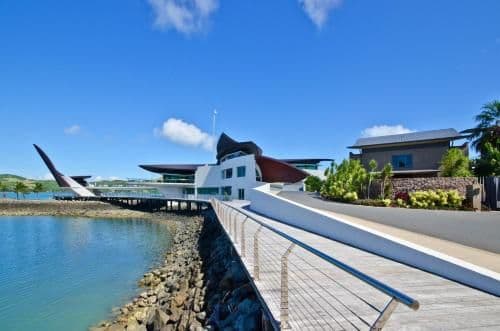 4 bedroom villa with pool - Villa 32