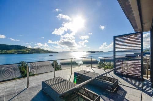 4 bedroom villa with pool - Villa 32