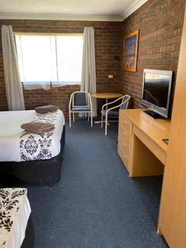 Deluxe Queen Room