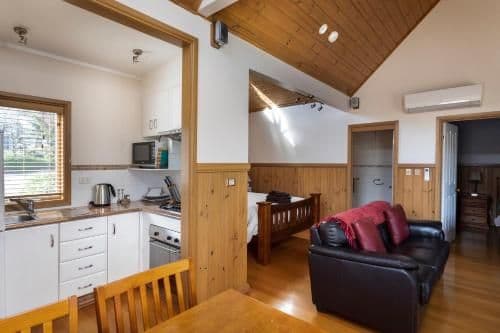 Superior Cottage